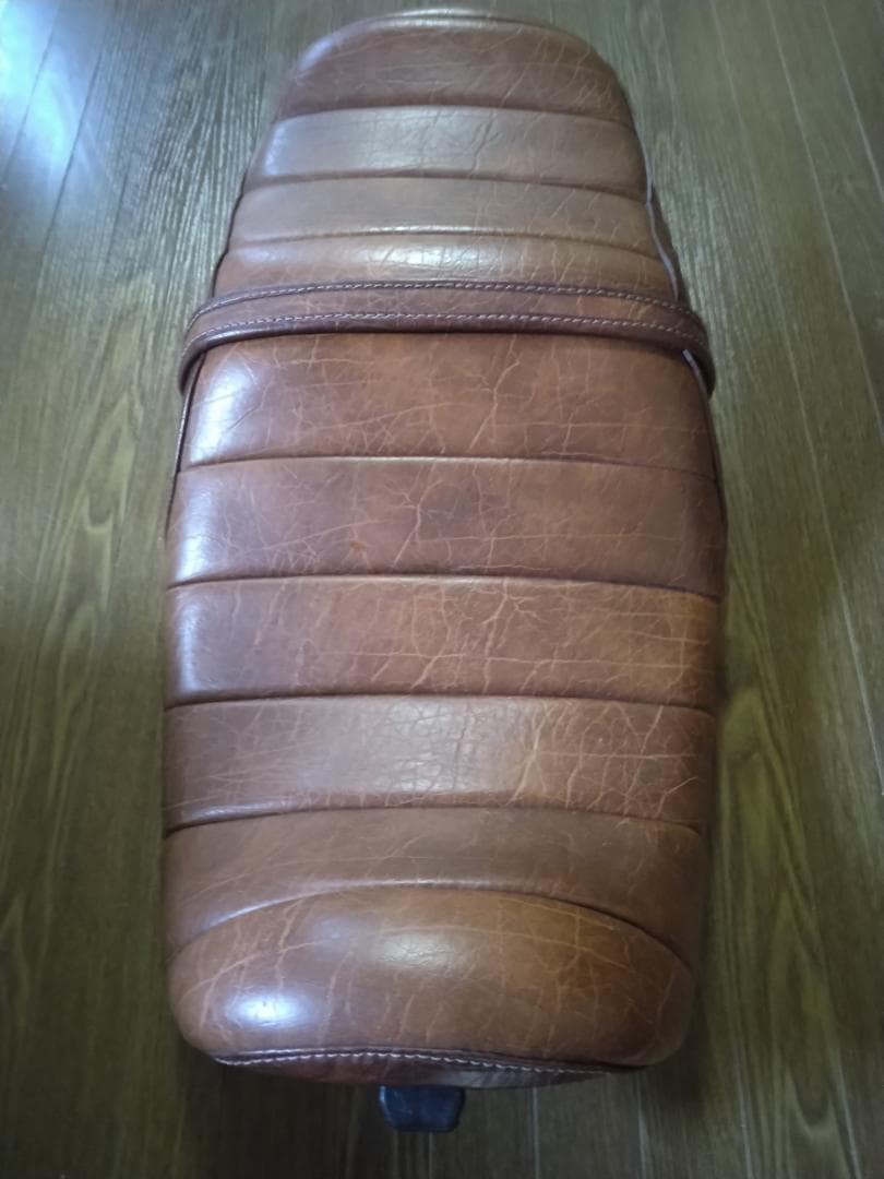 ゼファー　750 タックロールシート　茶　ツートン