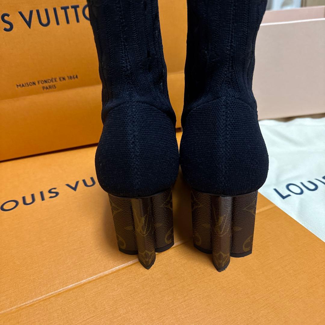 専用　Louis Vuitton ブラック ニットブーツ