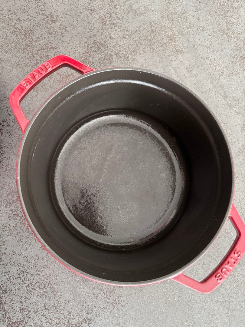 STAUB ストウブ ピコ・ココット ラウンド 22cm チェリーレッド