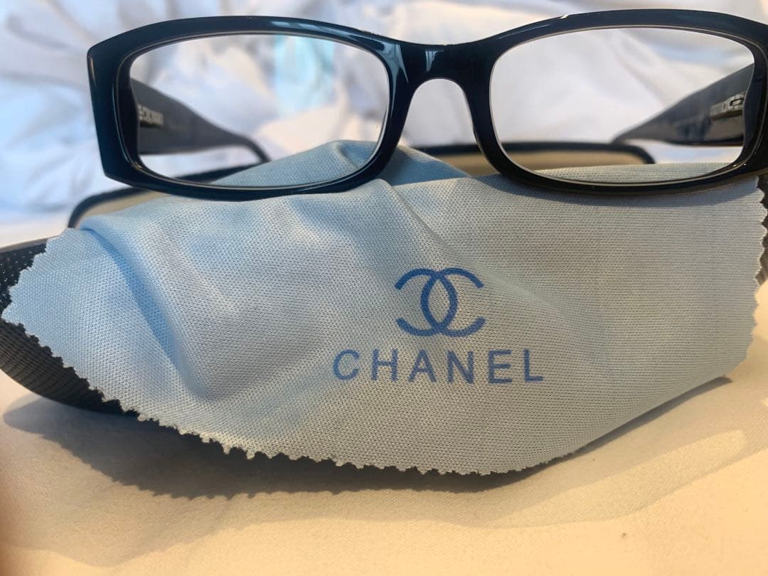 ✨値下中CHANEL伊達眼鏡 ケース付