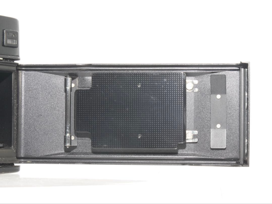 整備品　Minolta Hi-Matic E blackレンジファインダーカメラ