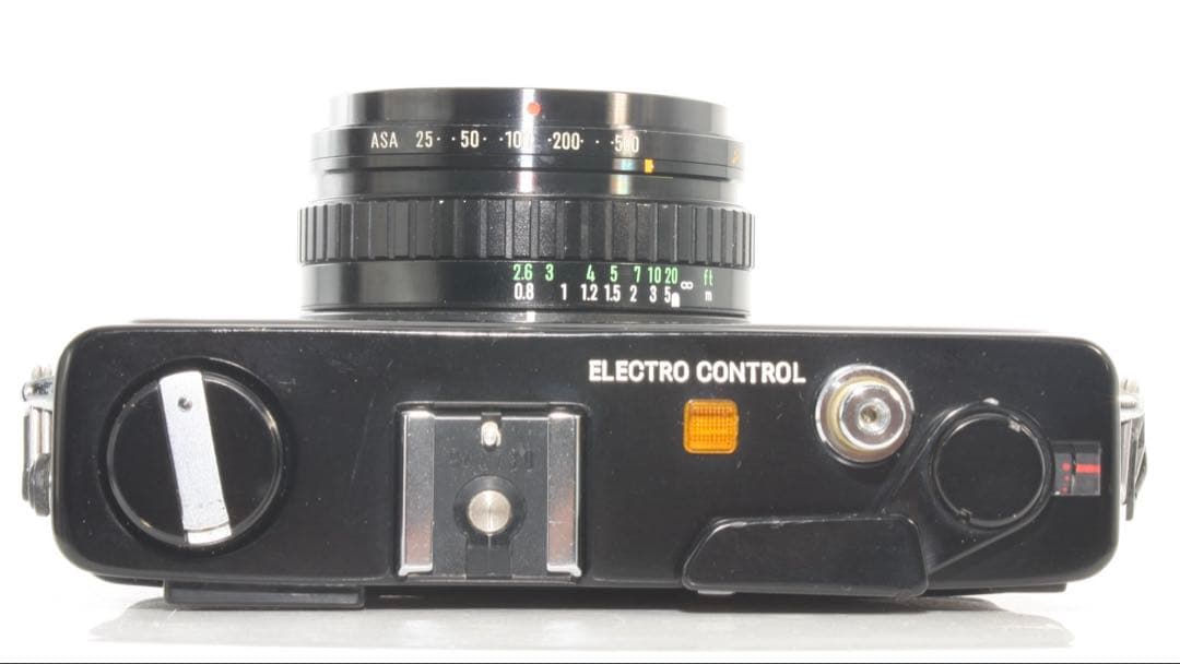 整備品　Minolta Hi-Matic E blackレンジファインダーカメラ