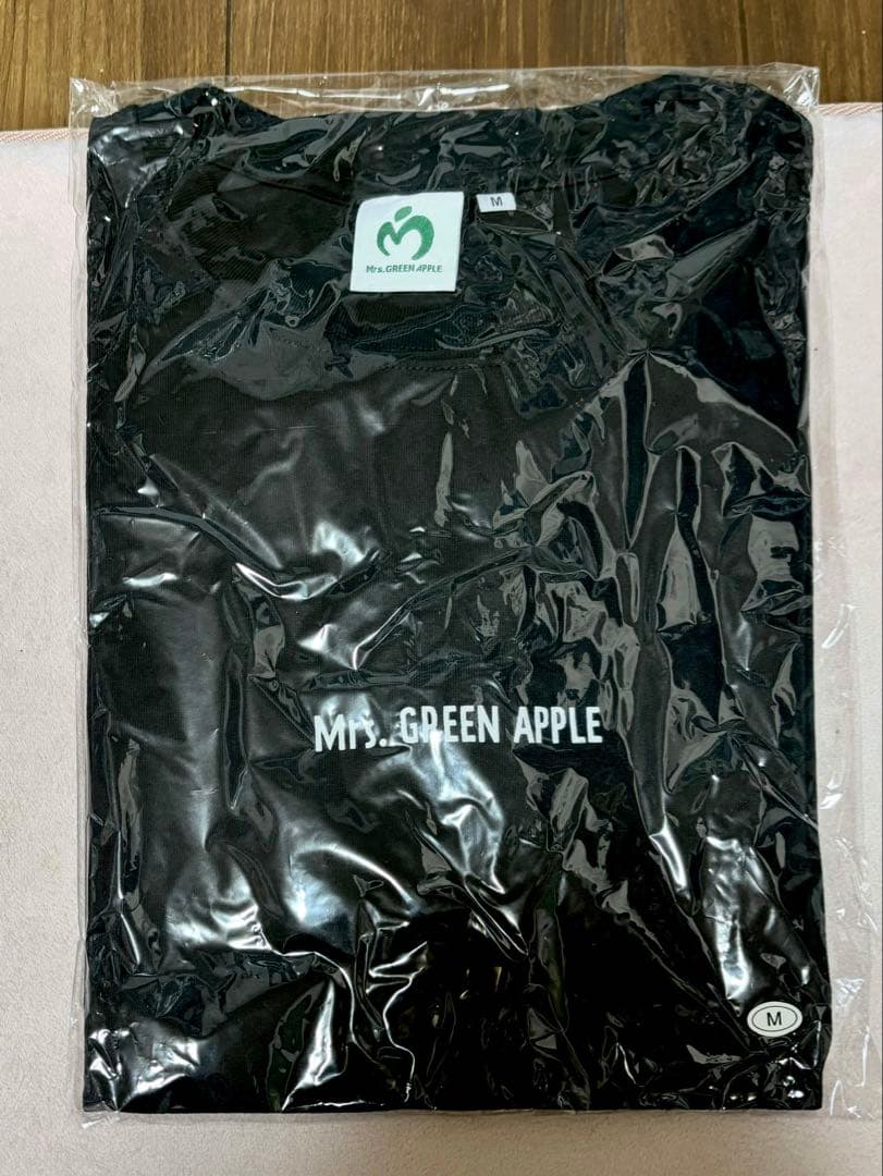 完売品　新品　ミセス　ゼンジン　Tシャツ　完売品