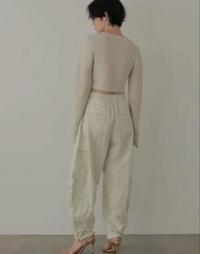 エトレトウキョウ　ニットカーディガン　ショート