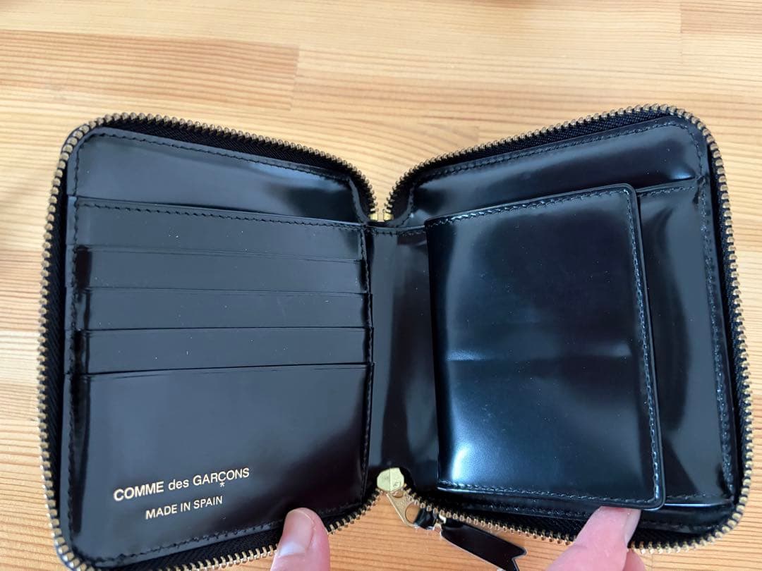 コムデギャルソン　財布　二つ折り