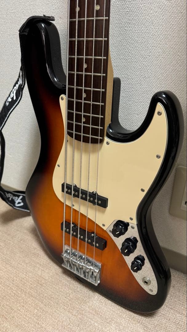 【5連ペグ】Squier affinity Jazz Bass Vストラップ付
