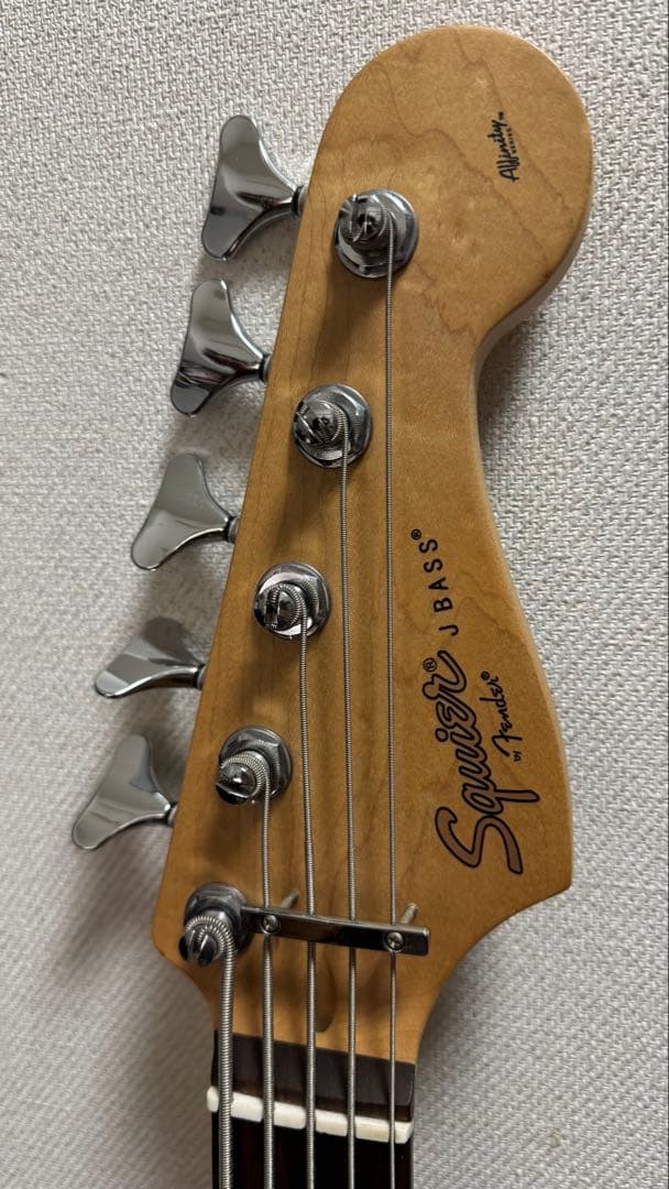 【5連ペグ】Squier affinity Jazz Bass Vストラップ付