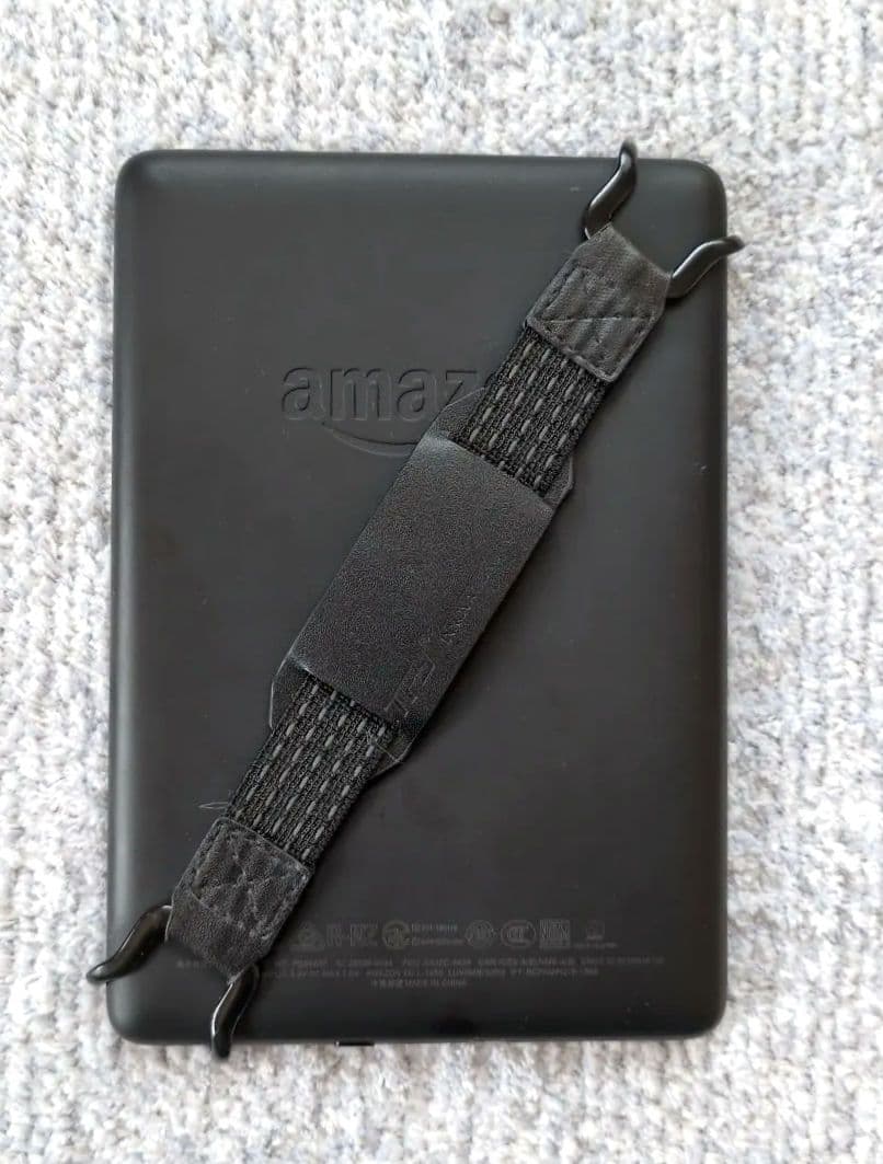 Kindle Paperwhite 第10世代 ストラップ付き広告なし　32GB