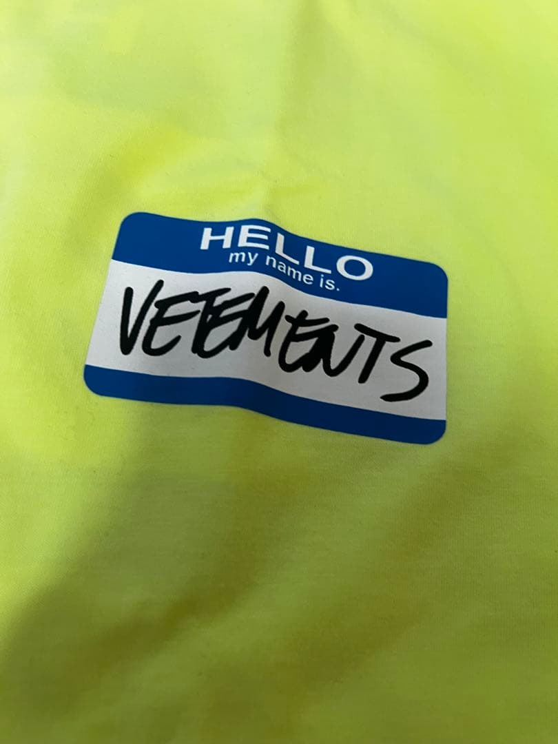 VETEMENTS 蛍光イエロー Tシャツ ユニセックス