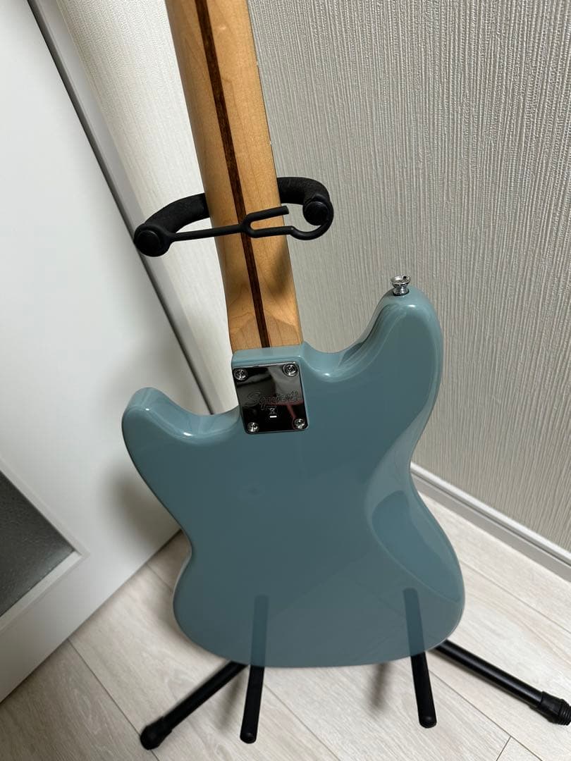 Squier Mustang エレキギター ソニックグレー