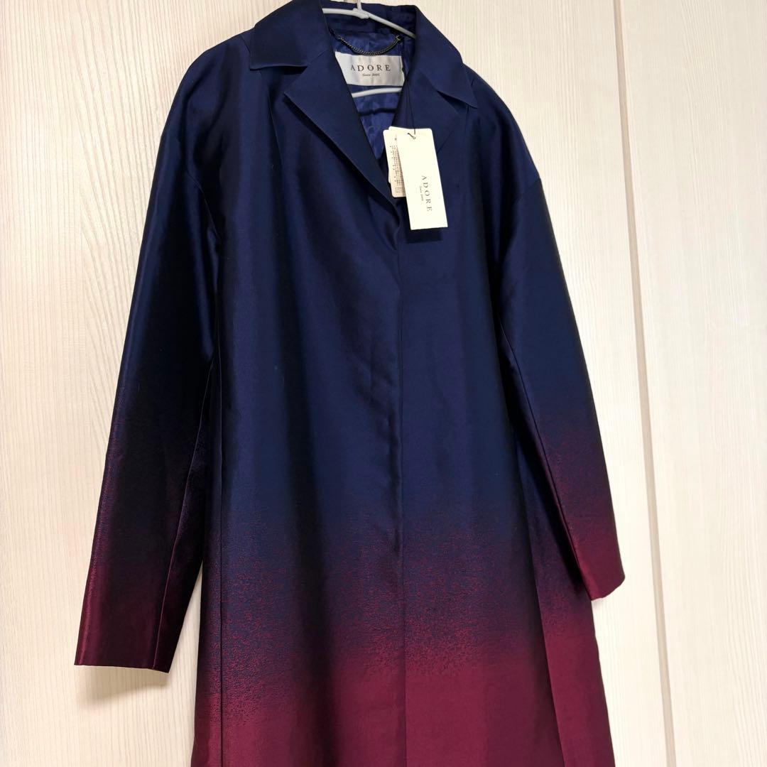 ❁ ADORE アドーア 【新品タグ付】 ロングコート グラデーション 光沢