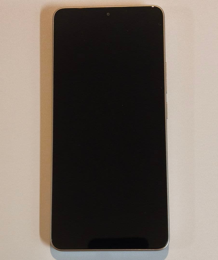 POCO F6 チタンカラー 12GB RAM 512GB ROM 極美品