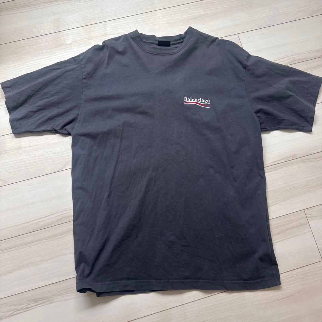 バレンシアガＴシャツ