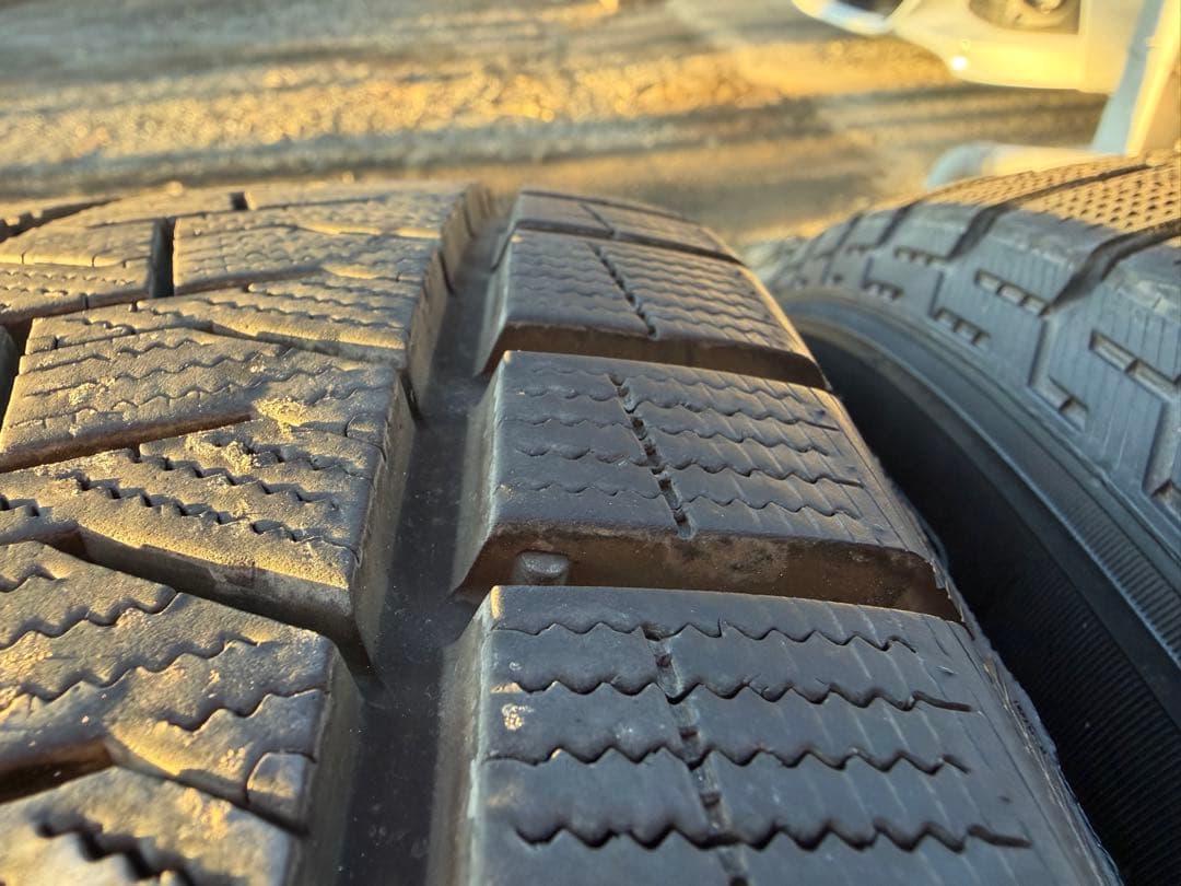 ミゾ多　PIRELLI ICE ASIMMETRICO 225/60R18 ②