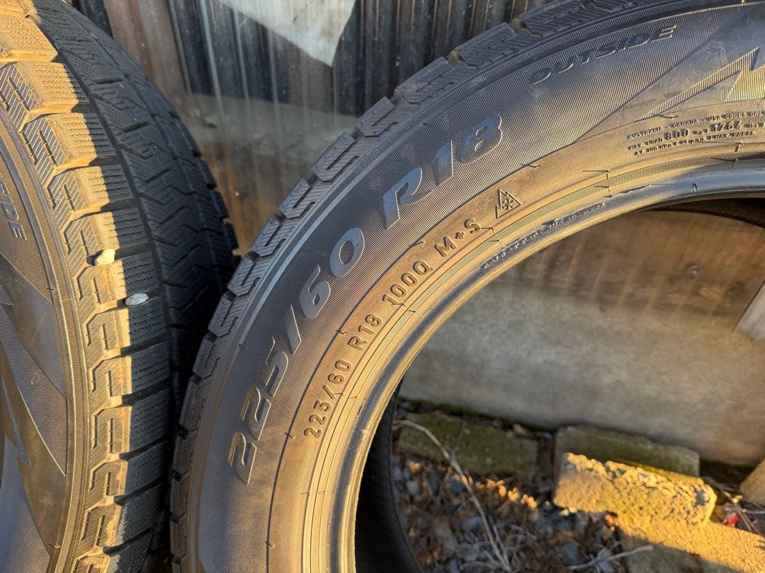 ミゾ多　PIRELLI ICE ASIMMETRICO 225/60R18 ②