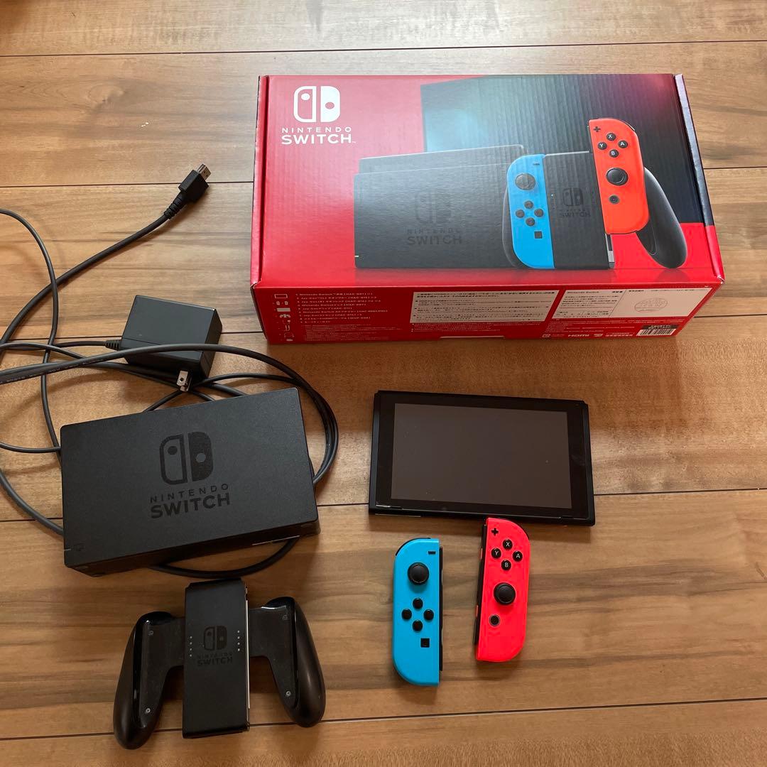 スイッチ　Switch 本体　おまけ　ポーチ付き