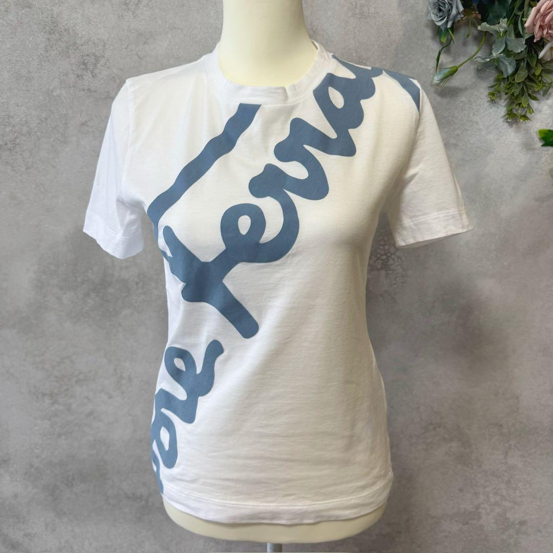 Salvatore Ferragamo 半袖Tシャツ ロゴシャツ　レディース