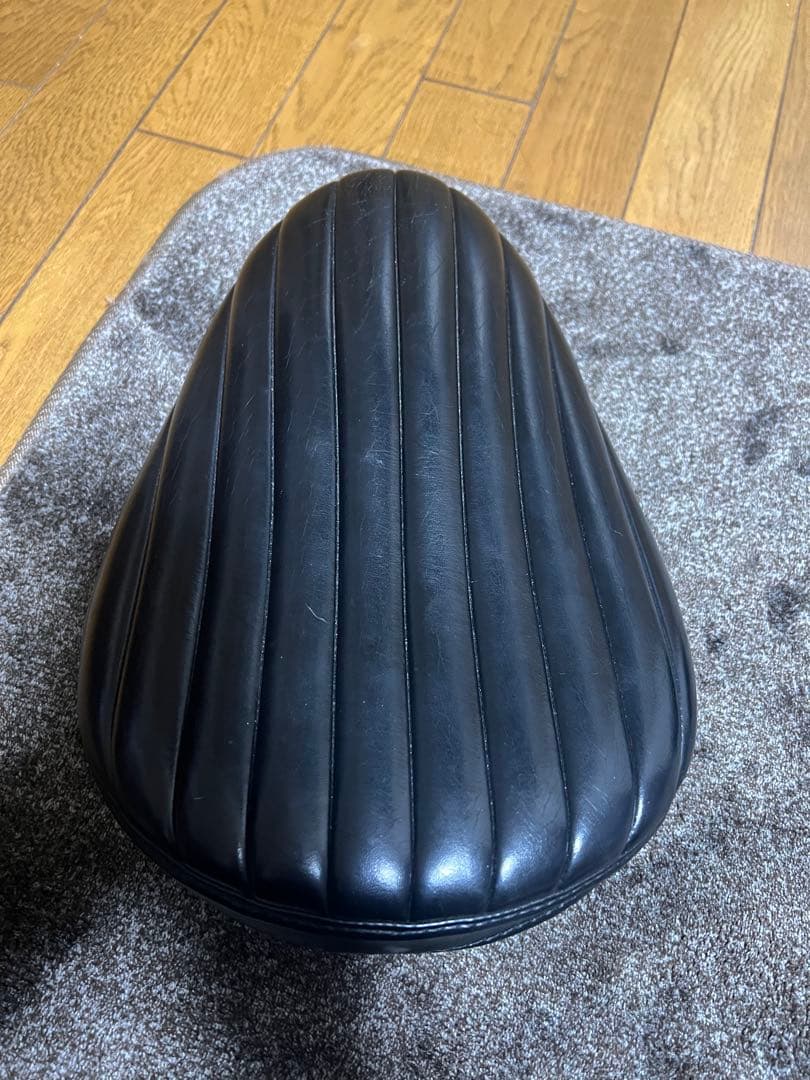  seat co リバー ソロシート ピリオン ハーレー BATES