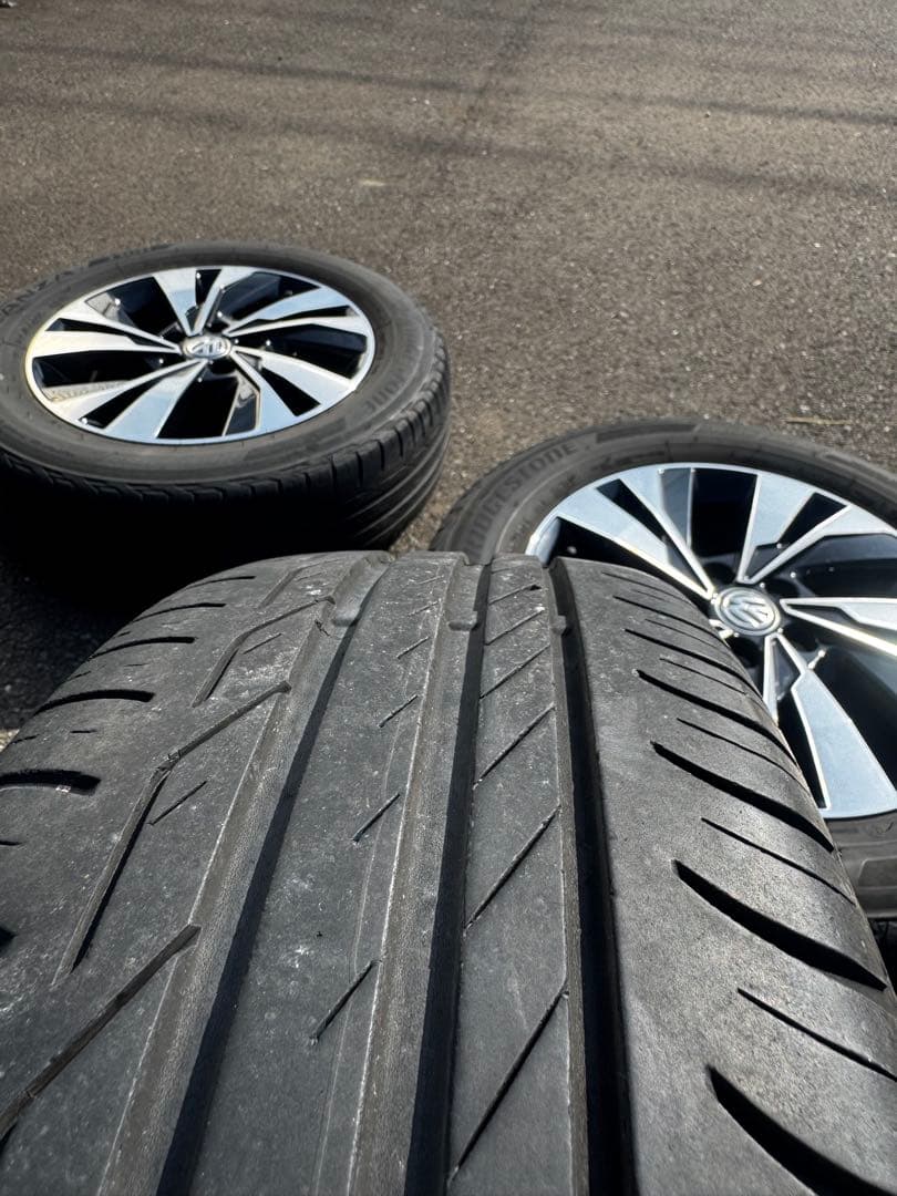 フォルクスワーゲン VW ポロ純正ホイール185/65R15
