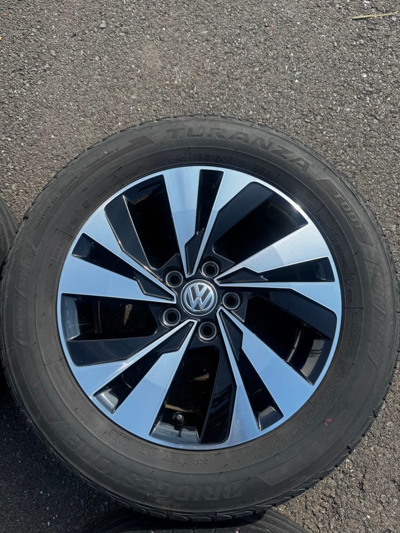 フォルクスワーゲン VW ポロ純正ホイール185/65R15
