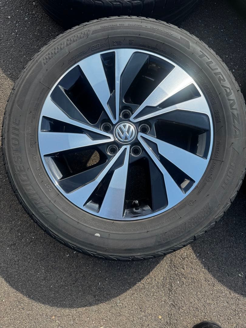 フォルクスワーゲン VW ポロ純正ホイール185/65R15