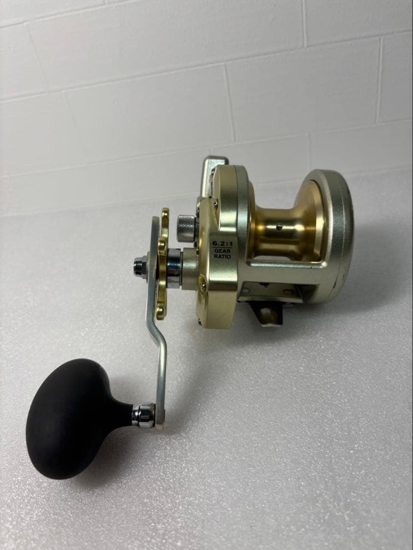 り*ご様 SHIMANO オシアジガー EV 2500