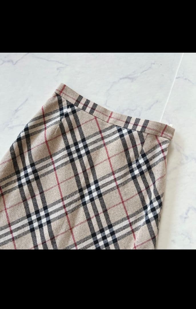 【美品】バーバリーロンドン ノバチェック　フレアスカート Burberry