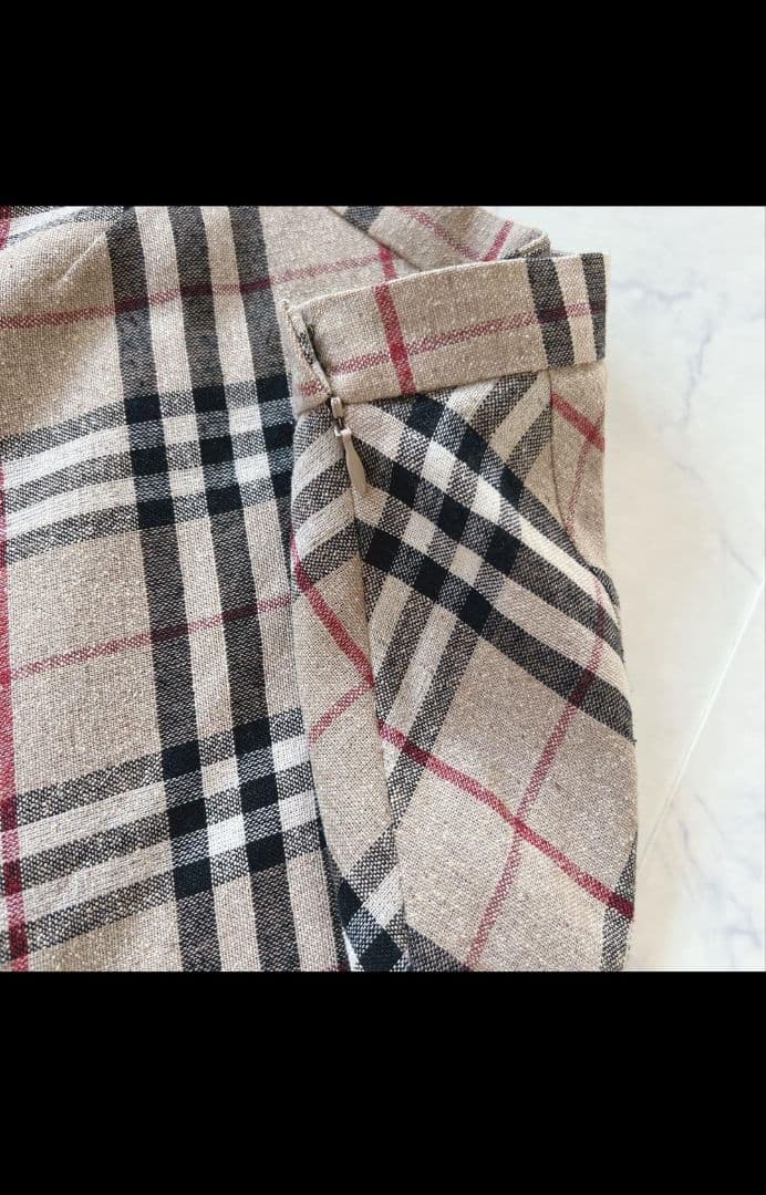 【美品】バーバリーロンドン ノバチェック　フレアスカート Burberry