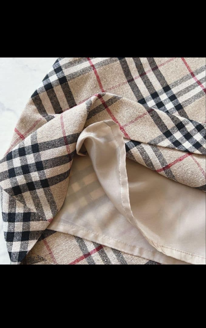 【美品】バーバリーロンドン ノバチェック　フレアスカート Burberry