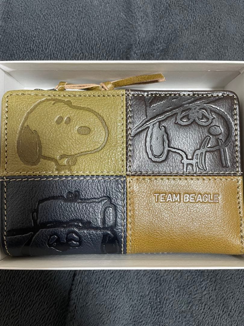 スヌーピー　財布　二つ折り財布
