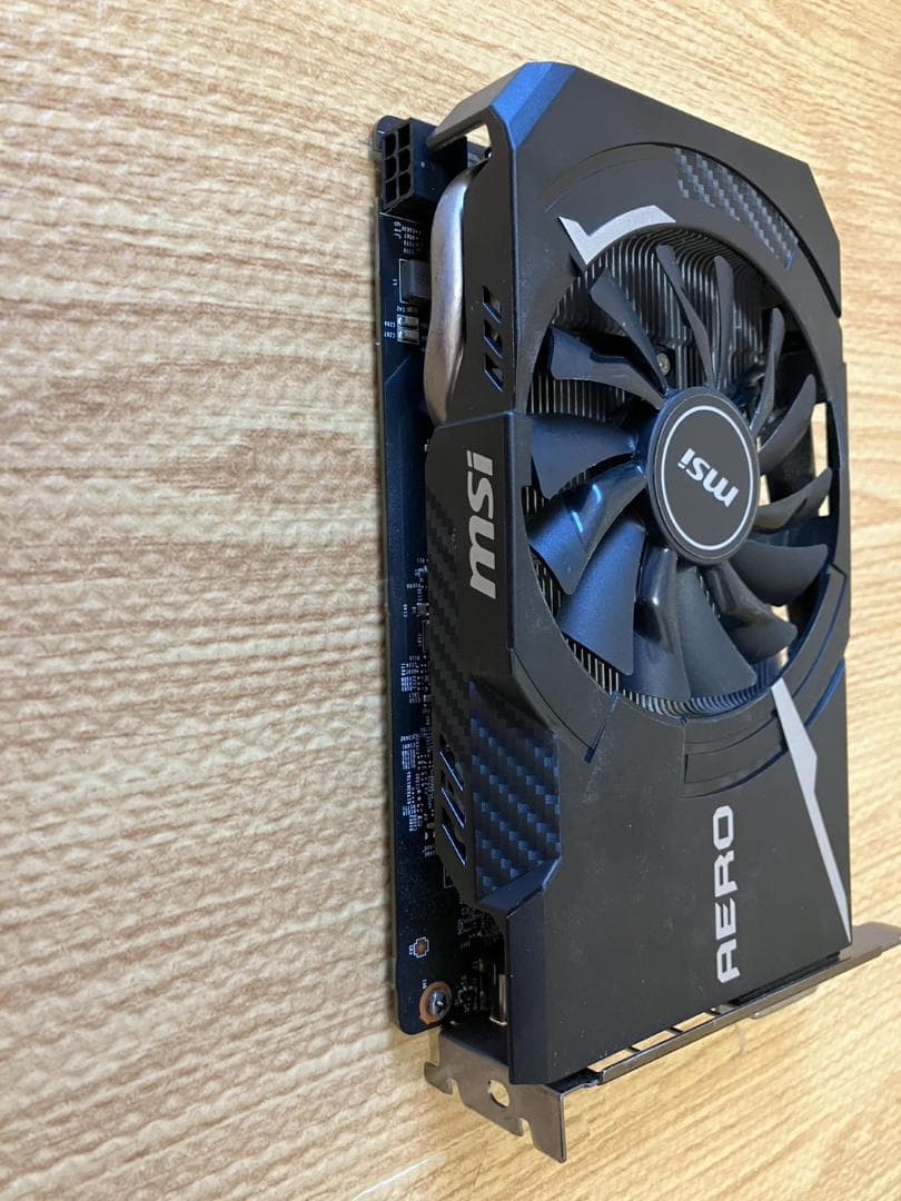【MSI AERO GTX1060 3GB】グラフィックボード シングルファン