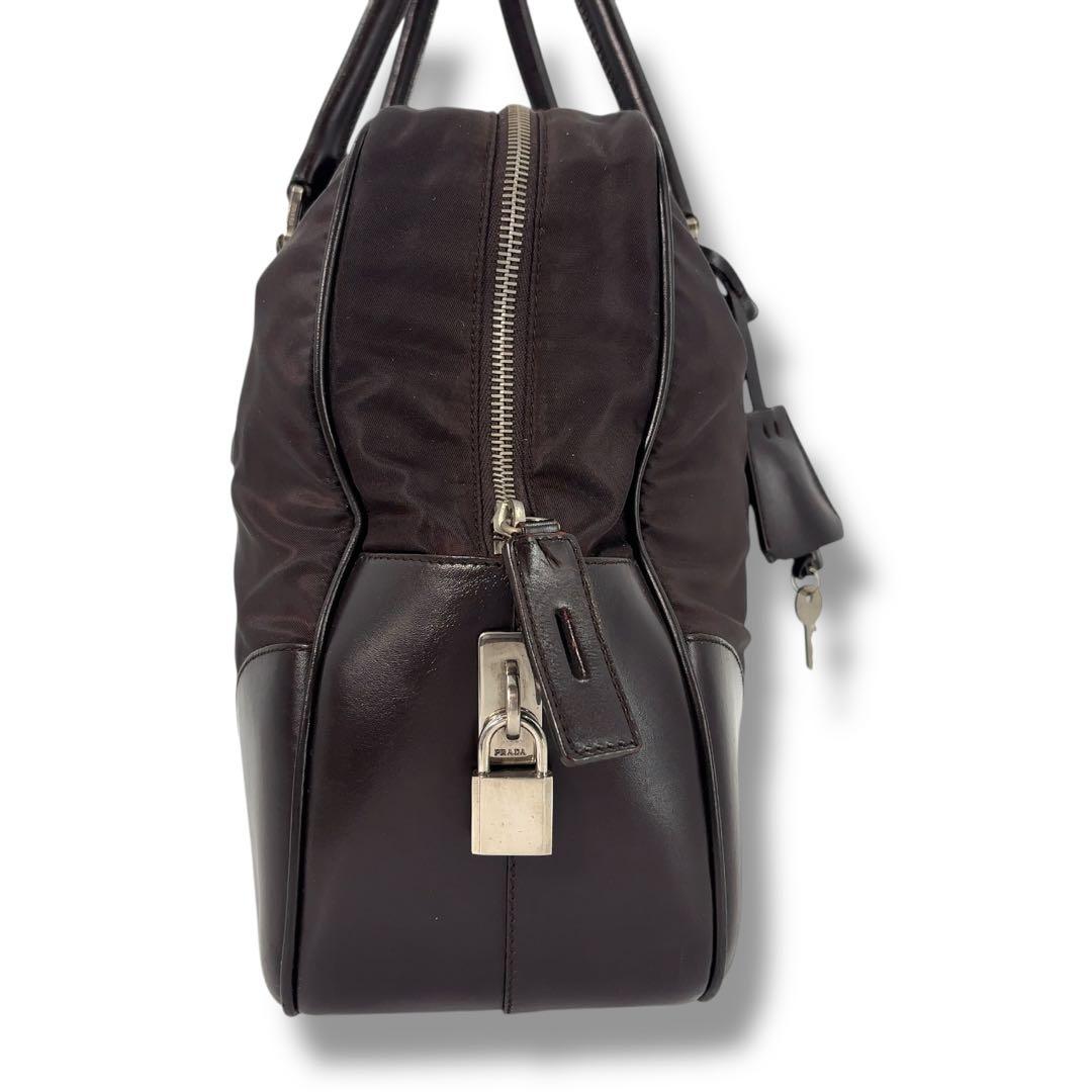 【美品】PRADA プラダ ボストンバッグ トート NERO　鍵　三角プレート