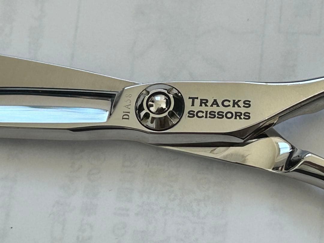 しゅも。 TRACKS SCISSORS トラックスシザーズ DIA58