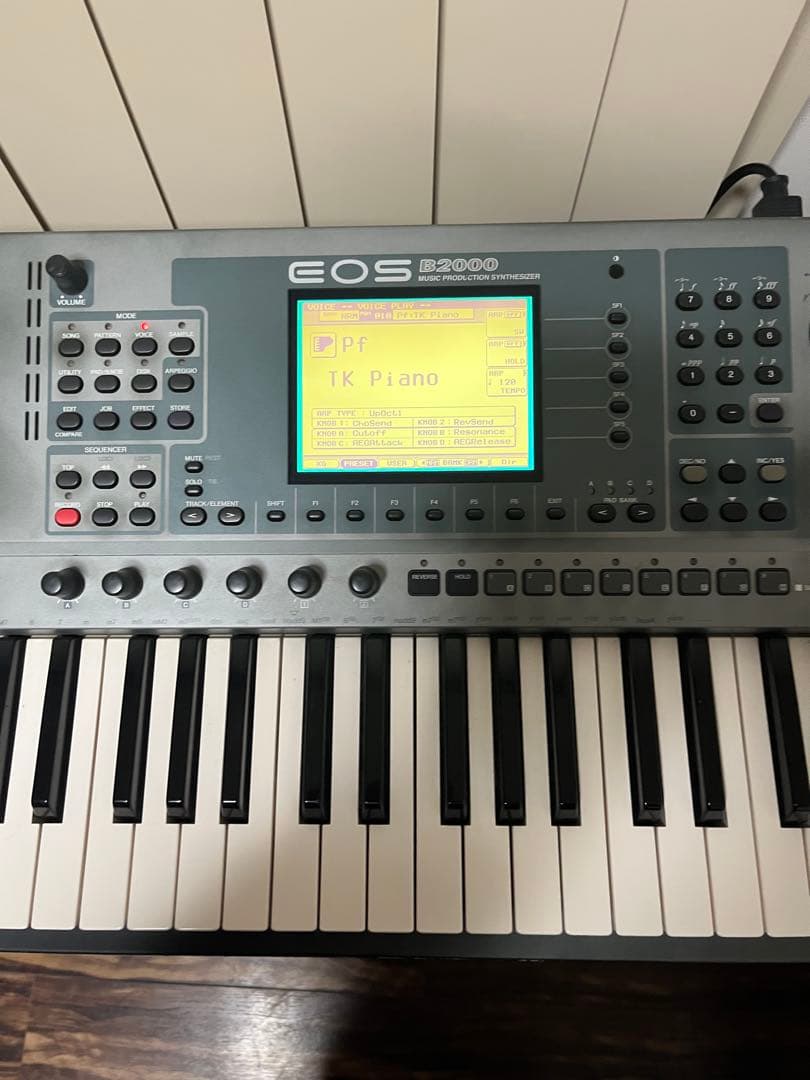 ［希少］ヤマハEOS Ｂ2000 シンセサイザー 61鍵盤