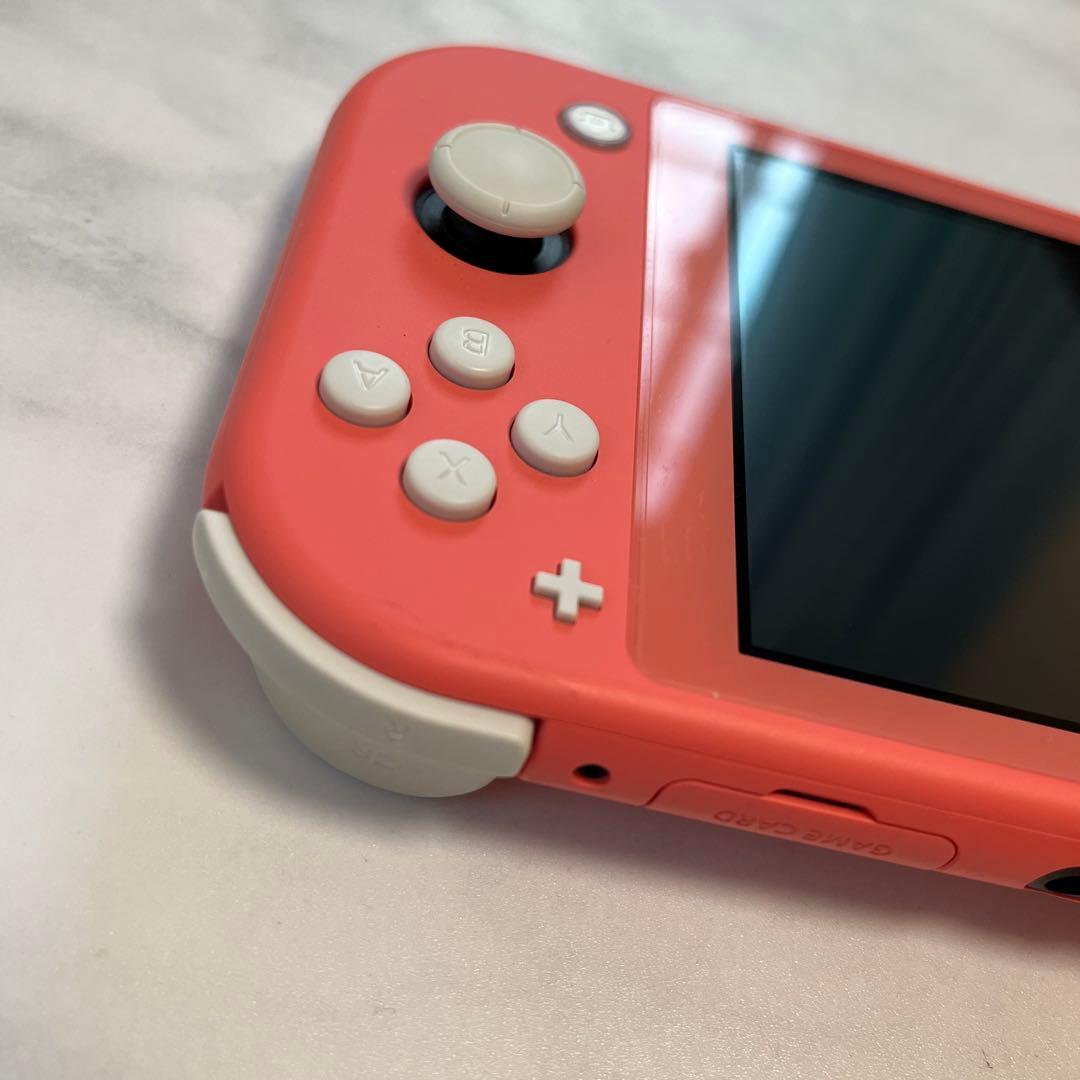【匿名配送】　任天堂　スイッチライト　コーラルピンク　本体　SwitchLite