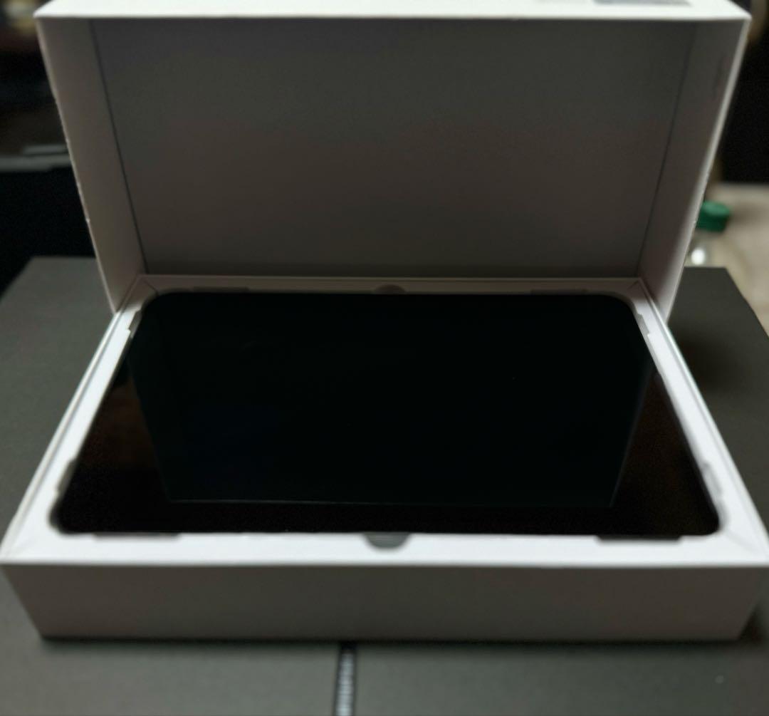 【ほぼ未使用】タブレット Android 16 TECLAST T65 即納