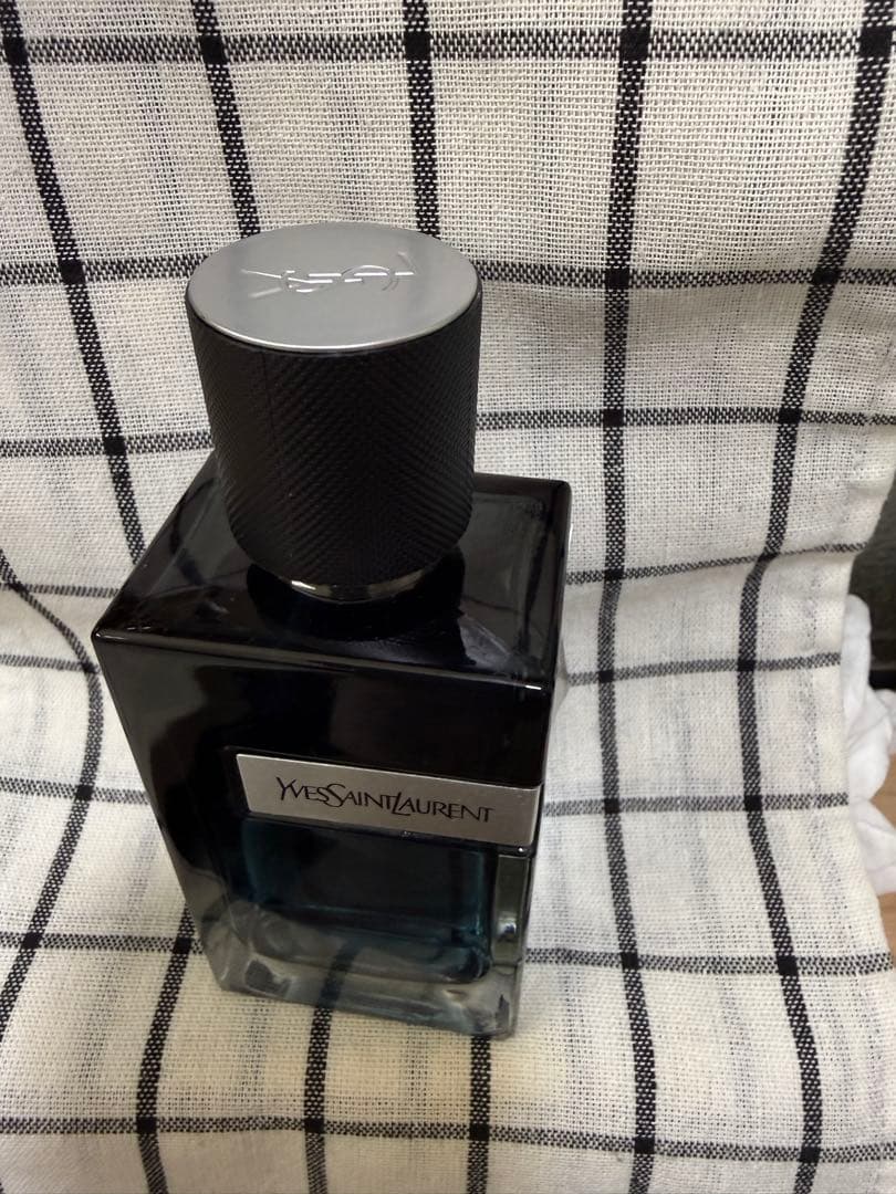 Yves Saint Laurent 男性用香水 100ml