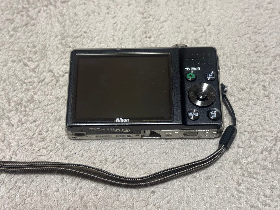 Nikon COOLPIX S520 コンパクトデジタルカメラ