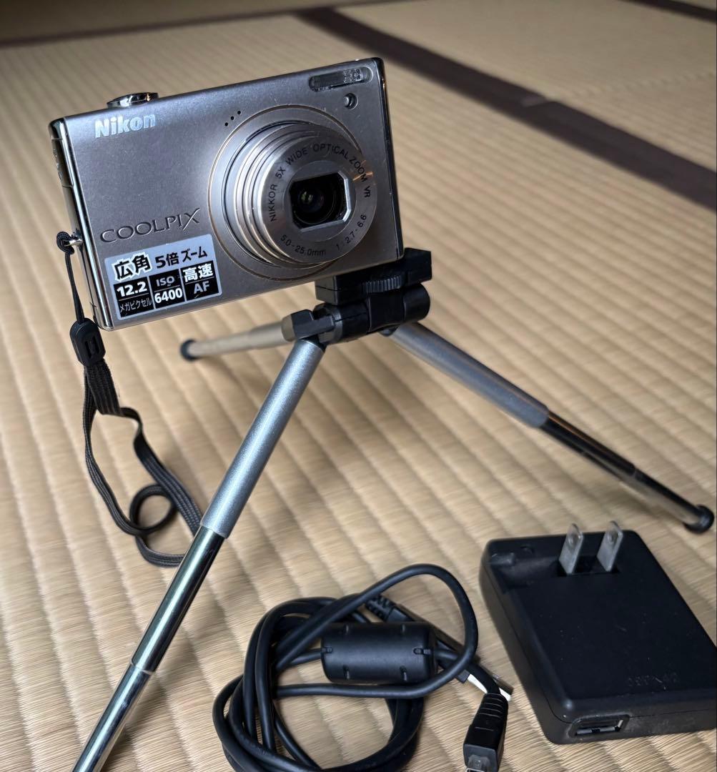 【動作確認済】Nikon COOLPIX S640 付属品多数 デジタルカメラ