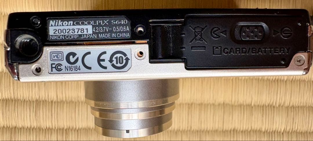 【動作確認済】Nikon COOLPIX S640 付属品多数 デジタルカメラ