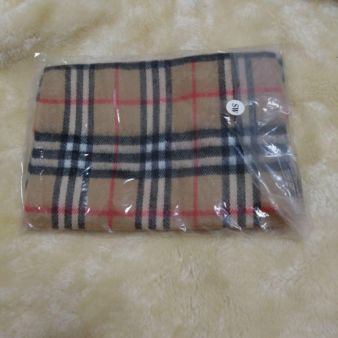 【新品未使用】BURBERRY (バーバリー)チェック柄 マフラーラムウール