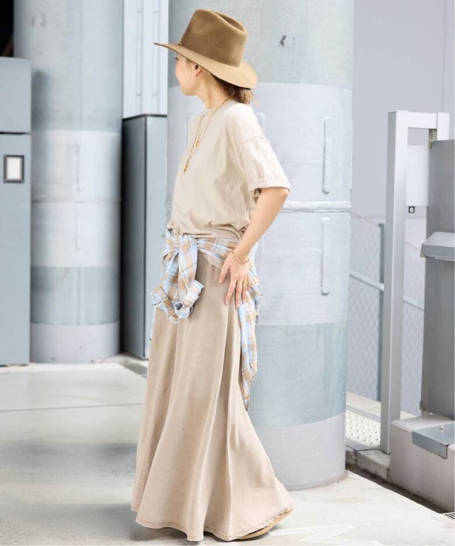 新品タグ付き　ASHER LA/アッシャー エルエー　FLARE SKIRT