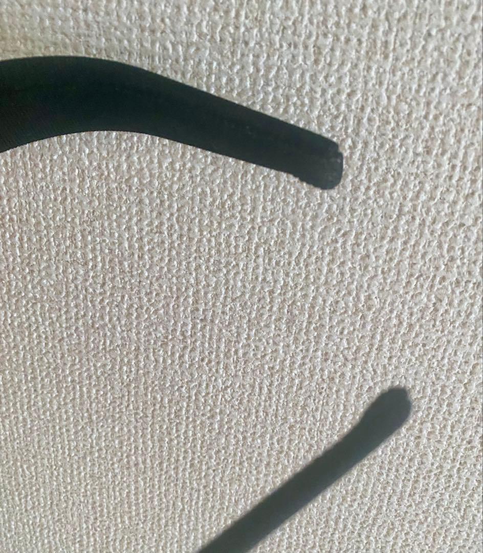 美品　フェラガモ Ferragamo ストーン付　カチューシャ