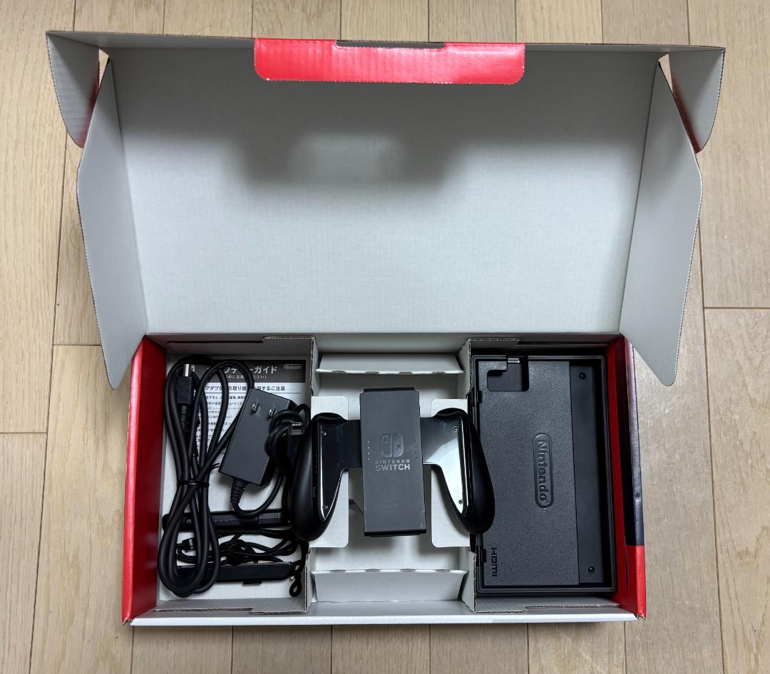 Nintendo Switch 本体 ケース+ソフト3本+microSD付 箱有