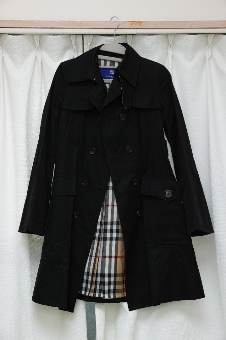 ※Domino！ BURBERRY 38サイズ Aライントレンチコート 黒