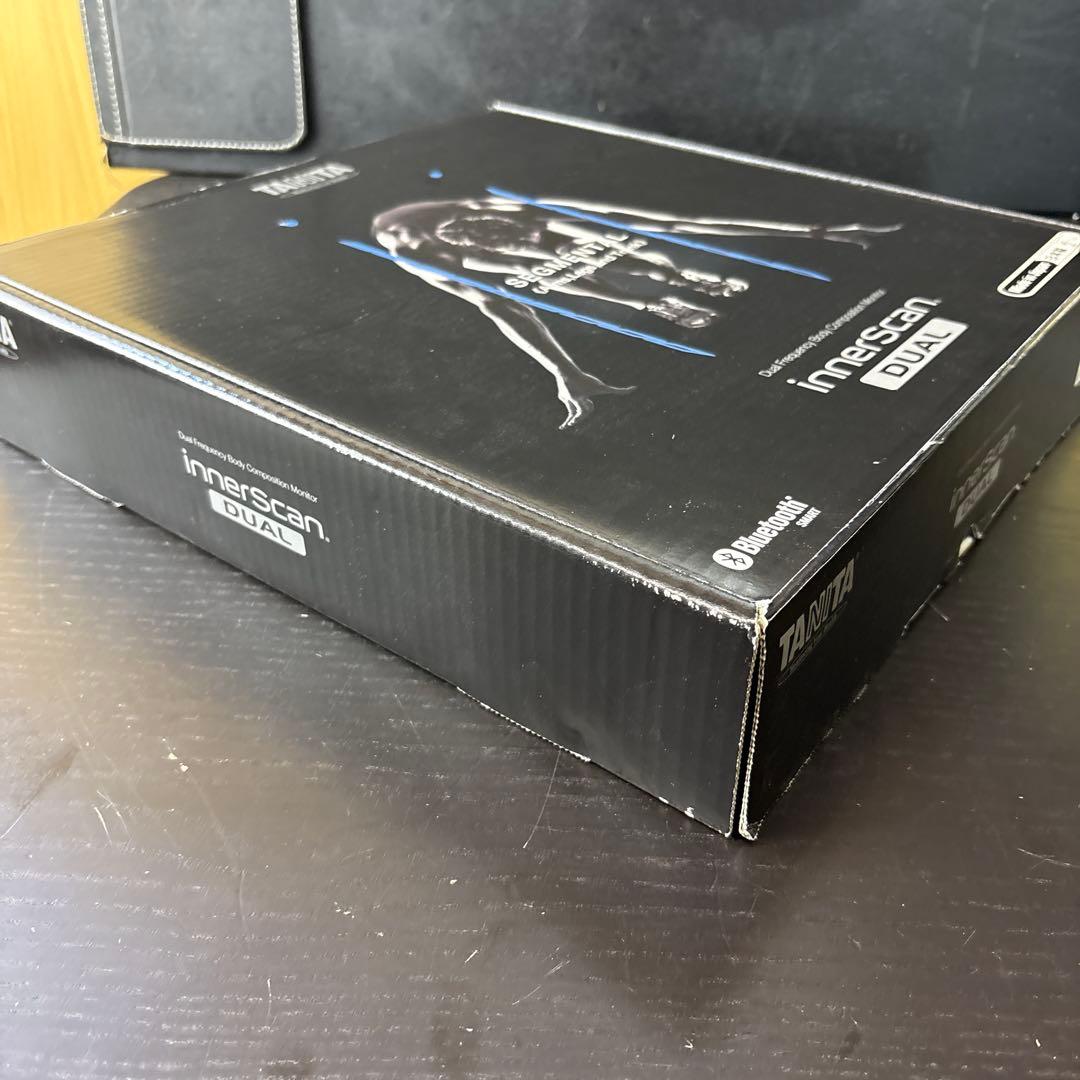 TANITA RD-800-BK 体重計　体組成計