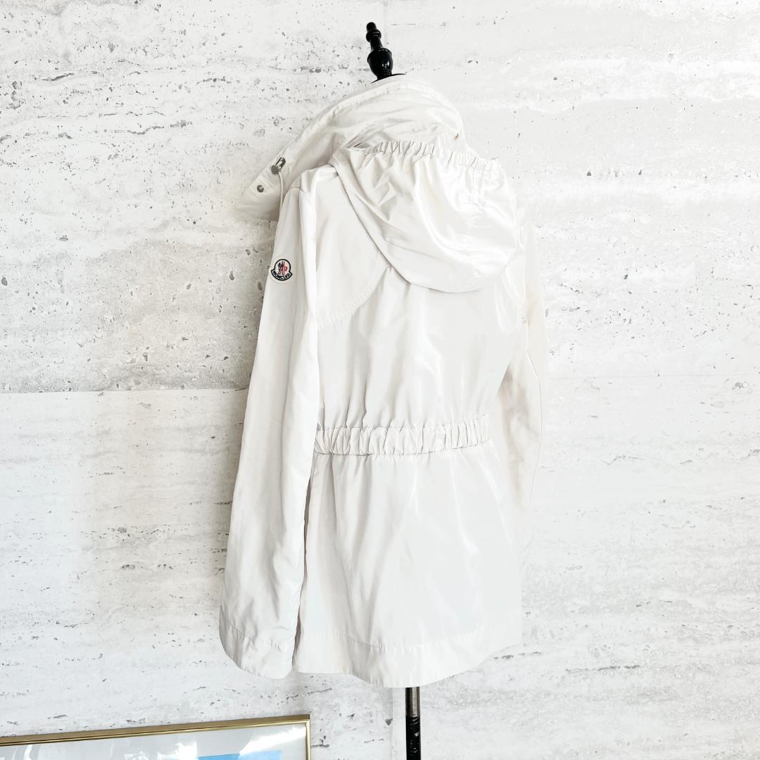 極美品★MONCLER ★ホワイト★撥水★フード付ジャケット