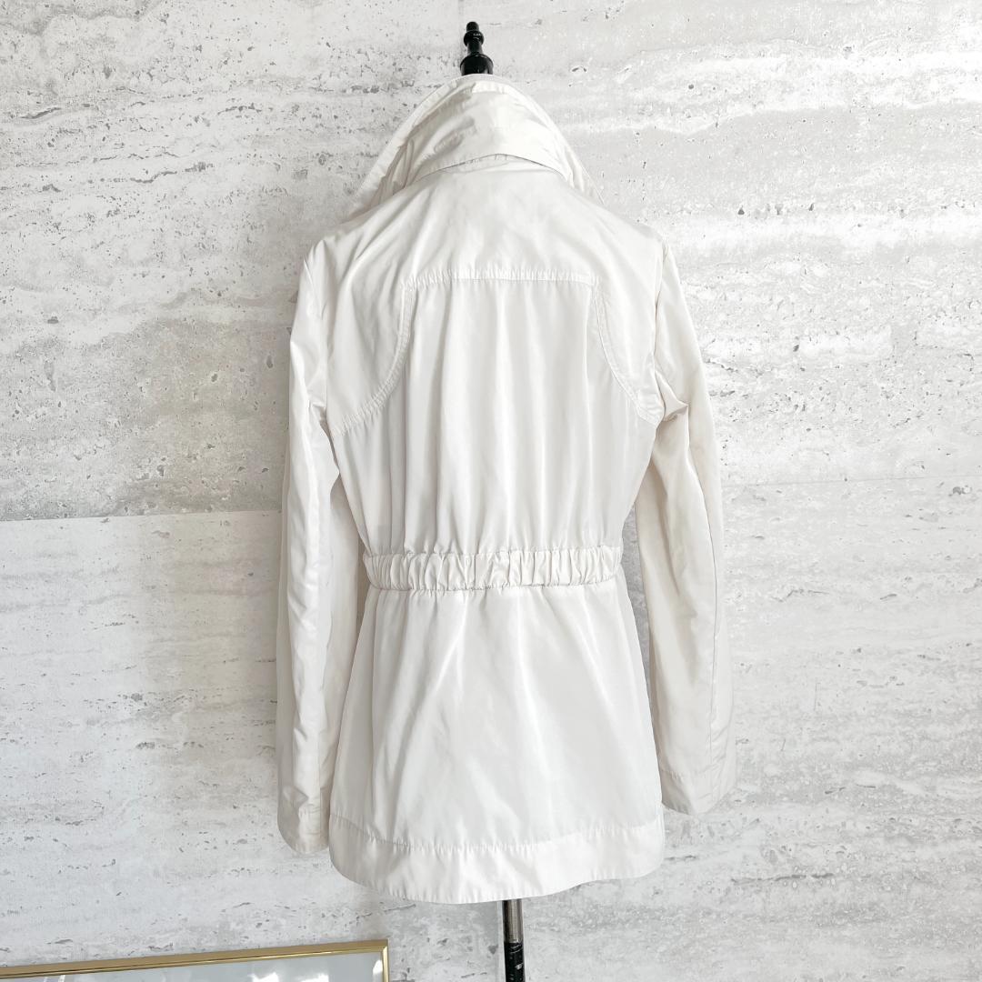 極美品★MONCLER ★ホワイト★撥水★フード付ジャケット