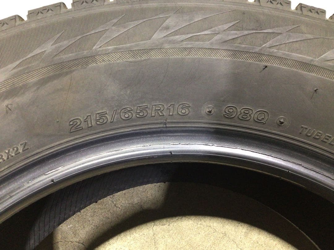 深溝 激安 215/65R16 ブリヂストン VRX2 スタッドレス 送料込み