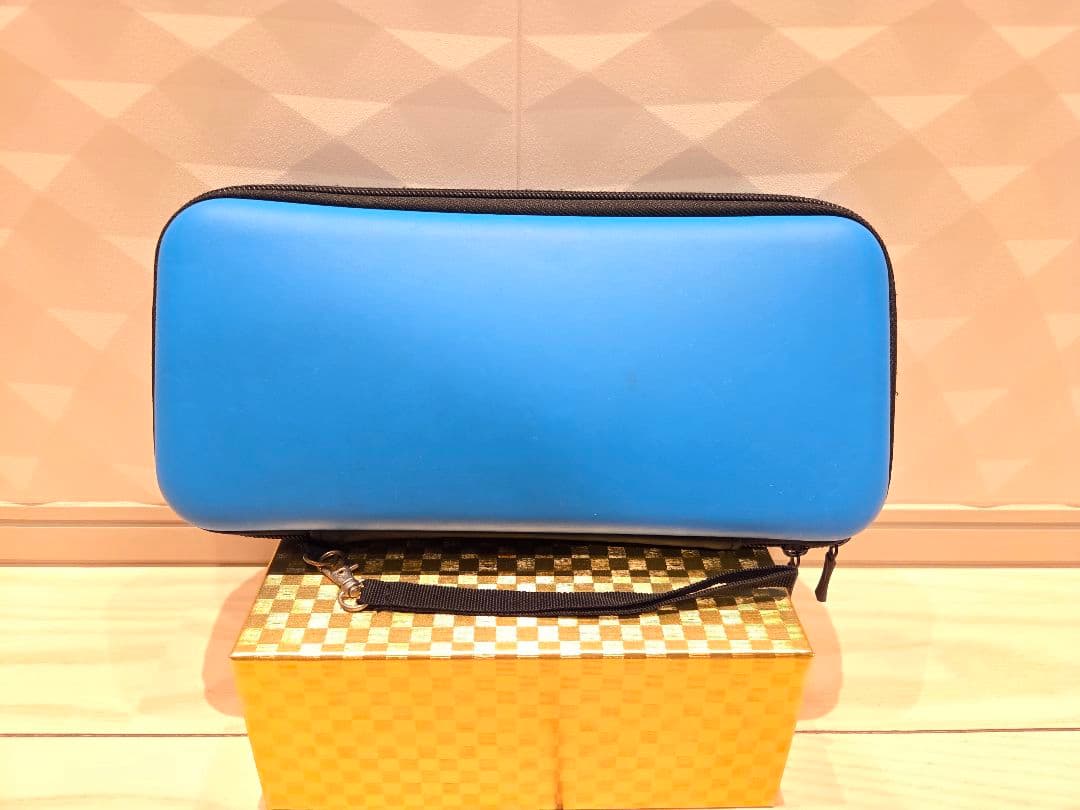 【美品】Nintendo Switch 本体 簡易な動作確認と初期化済み